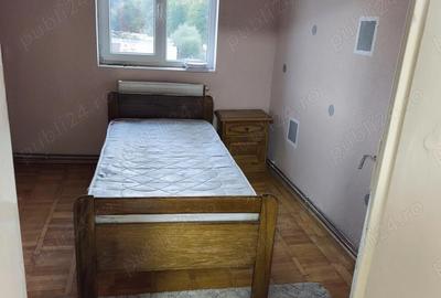 Apartament cu 3 camere semidecomandat în Molid - 7