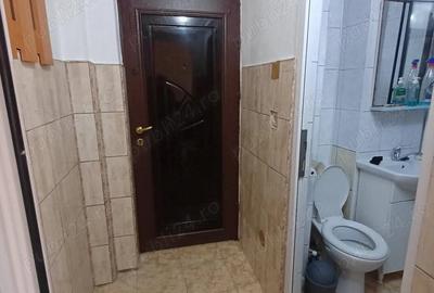 Garsonieră decomandată în Central - 2