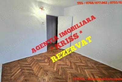 Apartament cu 4 camere decomandat în Banat - 14