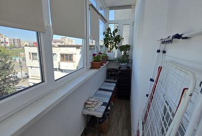 Apartament cu 4 camere decomandat în Calea București - 2