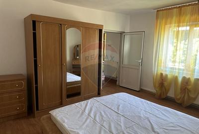 Casa spatioasa in Ciritei, gata de mutat - 9