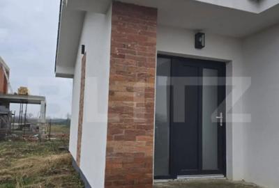 Casă cu 3 camere cu Teren 600 Mp în Mărtinești - 15