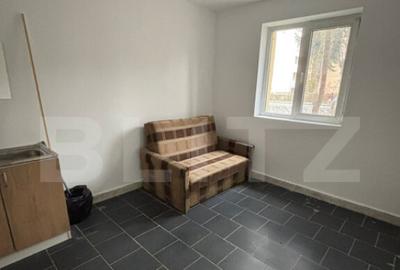 Camera de camin renovata, parter, zona Astra - 3