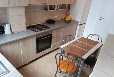 Garsonieră decomandată, mobilată în Bartolomeu - 7