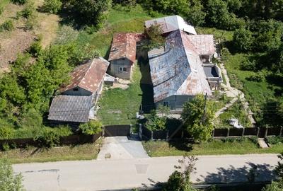 Casa taraneasca de vanzare- PARAVA-BACAU - 3