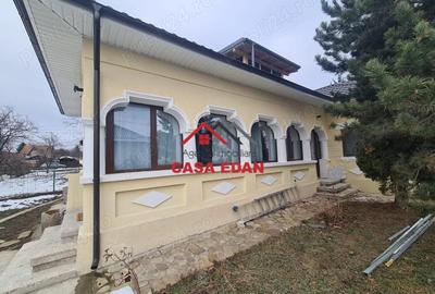 Casă cu 3 camere cu Teren 400 Mp în Central - 9