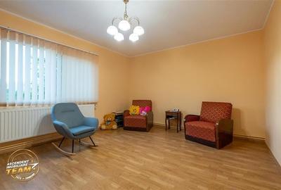 FILM&3D! Doua case cu:piscina,foisor,arbori decorativi,1.700mp teren,Lutoasa,Cov - 47