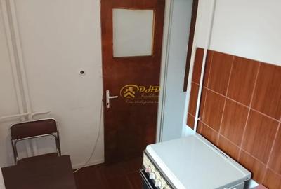 Apartament cu 2 camere decomandat în Metalurgie - 1