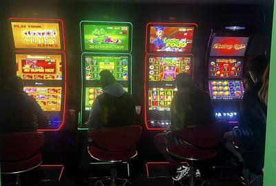 Spațiu comercial, de 50 mp, în Central - 3