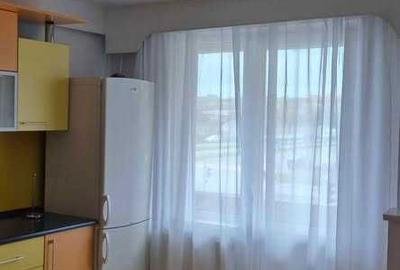 Apartament cu 3 camere decomandat în Șagului