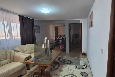 Casă cu 7 camere cu Canalizare în Glina - 4