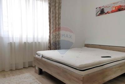 Inchiriez apartament 2 camere, in Tractorul, str George Bacovia - 7