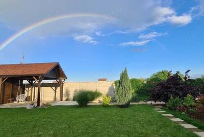 Casă cu 5 camere în Central - 1