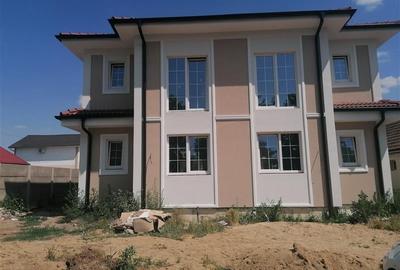 Duplex cu 3 camere în Exterior Nord