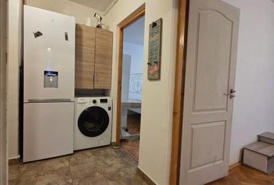 Apartament ingrijit- 2 camere-  5min de M. Piata Sudului - 8