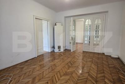 Apartament cu 4 camere semidecomandat în Central - 3