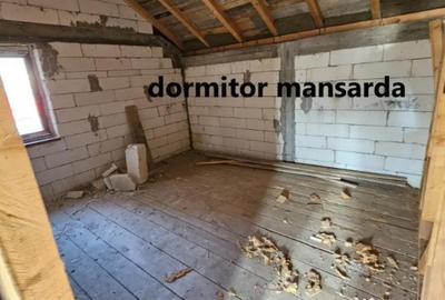 Casă cu 5 camere cu Teren 529 Mp în Niculițel - 14