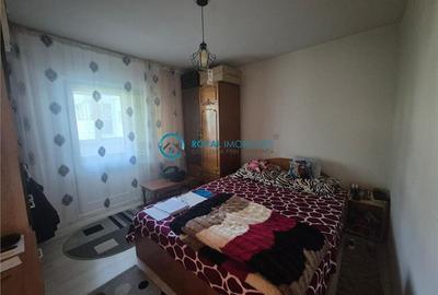 Apartament cu 3 camere decomandat în Paltiniș - 5