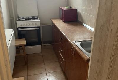 Apartament cu 2 camere semidecomandat în Rahova - 4