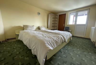 Casă cu 4 camere în Central - 1