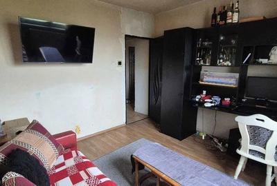 Apartament cu 2 camere decomandat în Remetea - 2