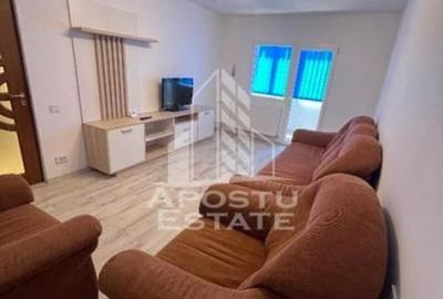 Apartament cu 3 camere decomandat, mobilat în Central - 1