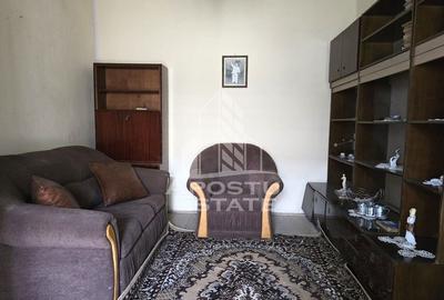 Casă cu 5 camere cu Teren 1620 Mp în Central - 3