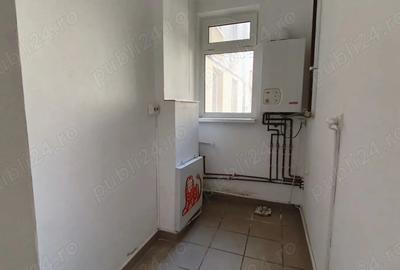 Spațiu comercial, de 32 mp, în Dacia - 1