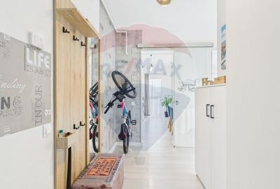 Apartament luminos si mobilat complet, cu 2 camere si parcare inclusa - 13