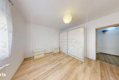 Apartament cu 3 camere în Central - 3