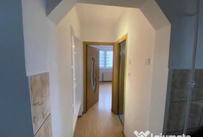 Apartament cu 2 camere decomandat în Central - 1