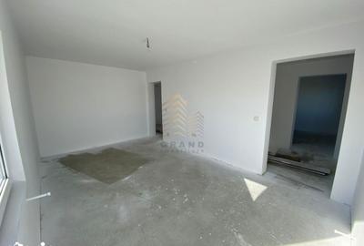 Casă cu 1 camere cu Teren 1500 Mp în Central - 1