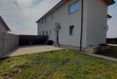 Prprietar vand 1/2 duplex Mosnita Noua, sat Urseni,str Jupiter, 123 mp utili, 26 - 4