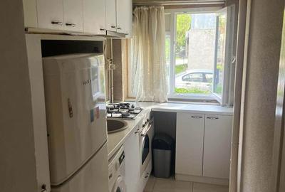 Apartament cu 2 camere decomandat în Brâncoveanu