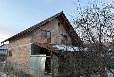 Casă cu Teren 1000 Mp în Râușor - 7