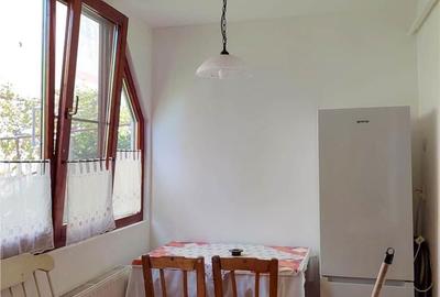 Casă cu 4 camere cu Teren 105 Mp în Central