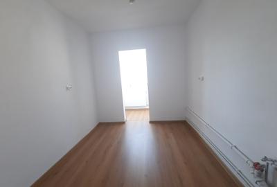 Apartament cu 2 camere decomandat în Vasile Aaron - 5