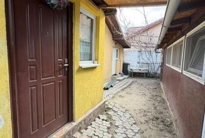 Casă cu 2 camere în Central