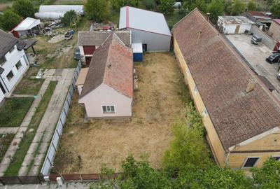 Casă individuală cu 2 camere cu Canalizare în Moșnița Nouă - 1