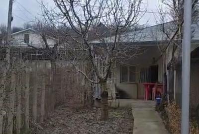 Casă cu 3 camere în Central - 3