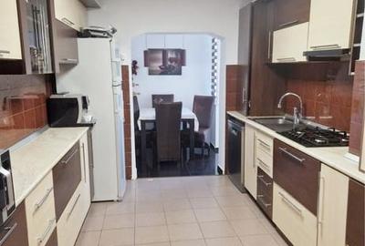 Apartament cu 3 camere, 74 mp, Complet Utilat, AC. Apartament cu 3 camere, 74 mp, Complet Utilat, AC. - 3