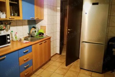 Inchiriez Apartament 3 camere, 80 mp, 2 bai, parcare Drumul Sarii - 1
