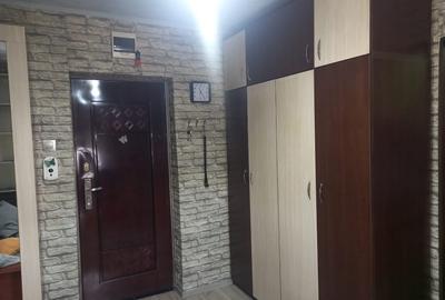 Garsonieră în Micro 14 - 7
