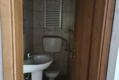 Casă pe parter, poziție premium – perfectă pentru investiție sau birou - 9