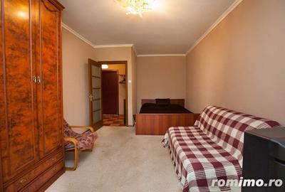 Garsonieră decomandată în 13 Septembrie