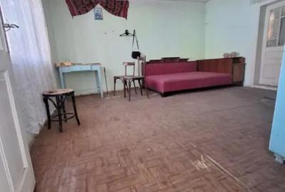 Casă cu 2 camere cu Teren 609 Mp în Coman - 5