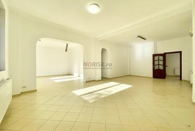 CASA 7 Camere I INCHIRIAZĂ LOCAȚIE STRATEGICAI Ideala Pentru BUSINESS I 303 MP CASA 7 Camere I INCHIRIAZĂ LOCAȚIE STRATEGICAI Ideala Pentru BUSINESS I 303 MP - 3