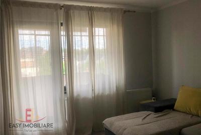Apartament cu 3 camere decomandat în 7 Noiembrie - 10