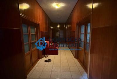 Casă cu 5 camere cu Teren 675 Mp în Central - 6