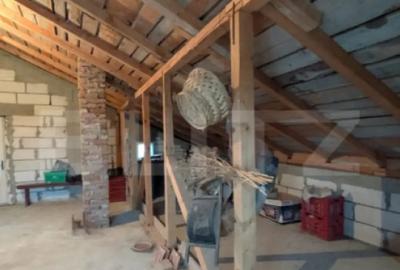 Casă cu 5 camere cu Teren 1052 Mp în Dragomirești - 2